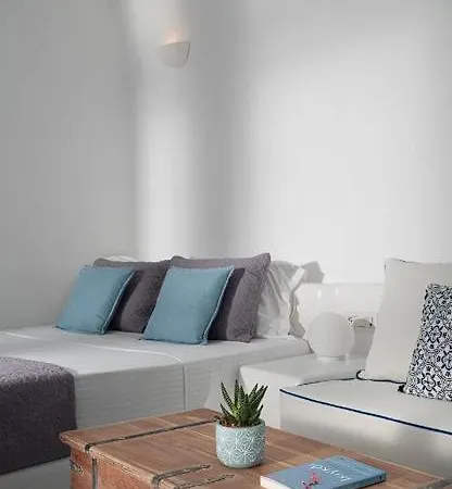 Located In The Very Heart Of ! *